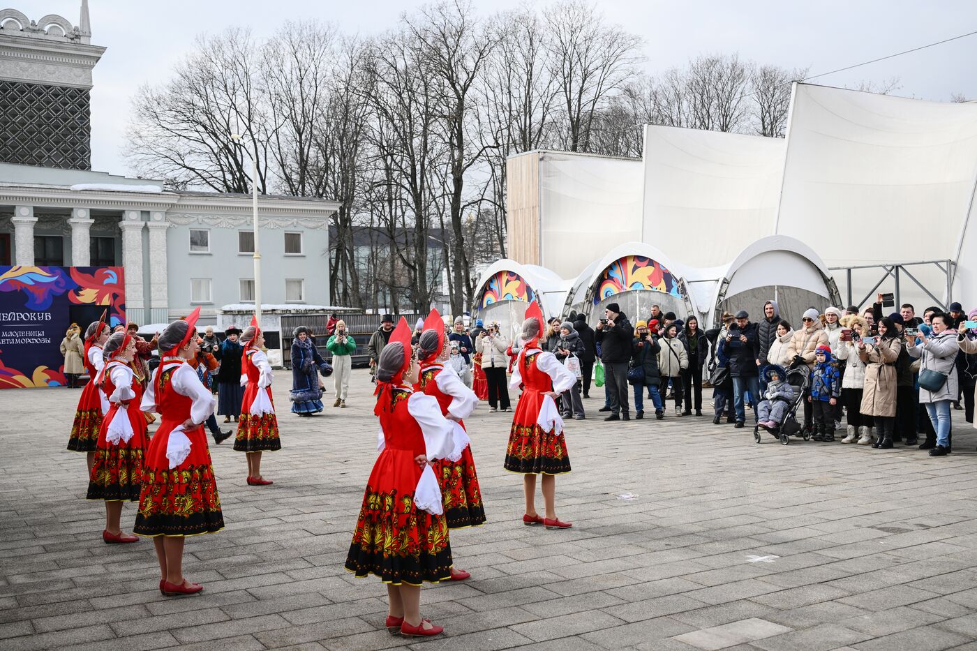 Выставка "Россия". Масленичная неделя