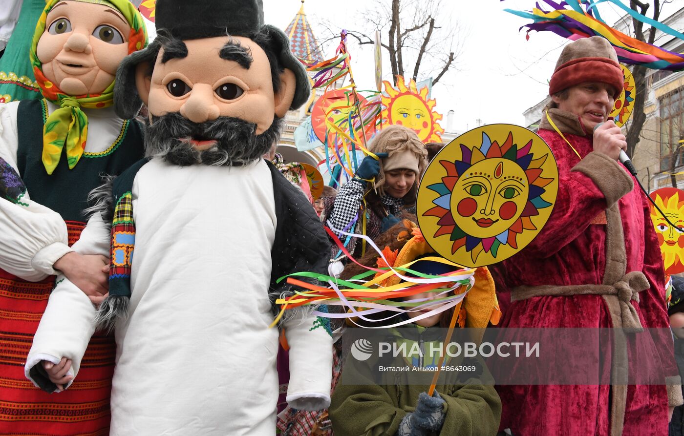 Празднование Масленицы в регионах России