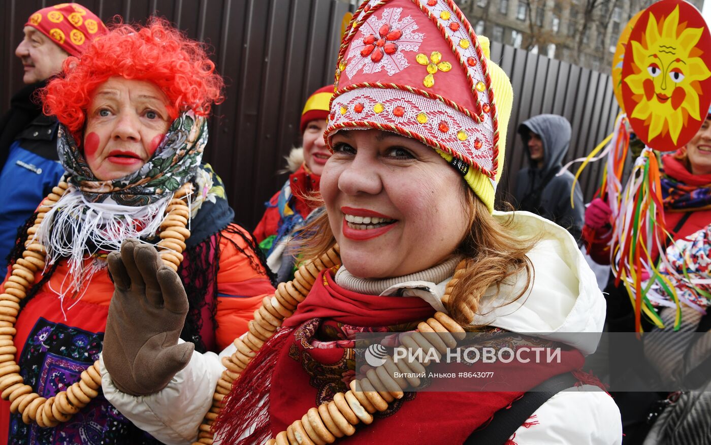 Празднование Масленицы в регионах России