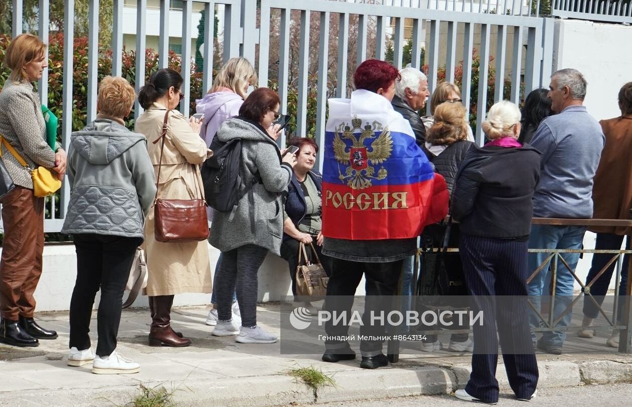 Голосование на выборах президента РФ за рубежом