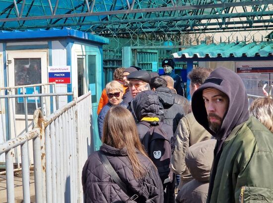 Голосование на выборах президента РФ за рубежом