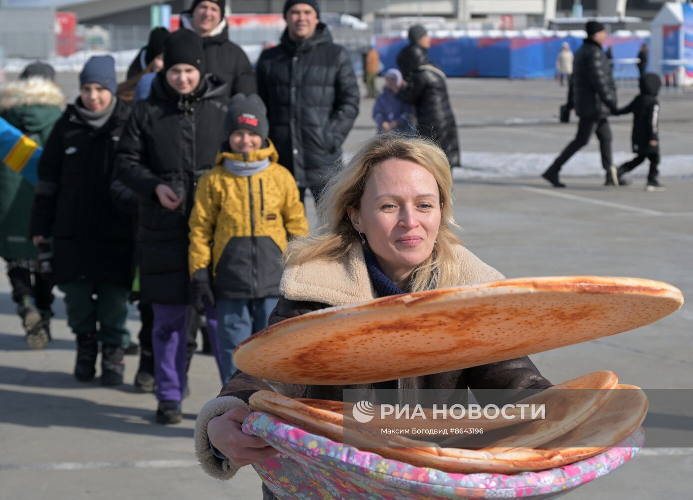 Празднование Масленицы в регионах России