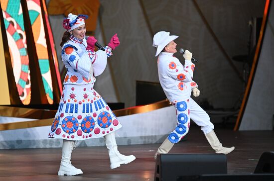 Выставка "Россия". Масленичная неделя