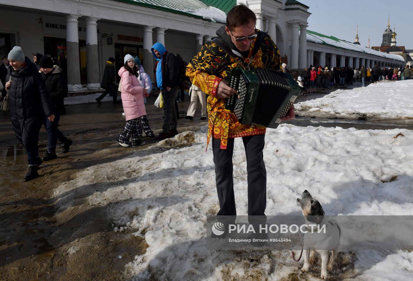 Празднование Масленицы в регионах России