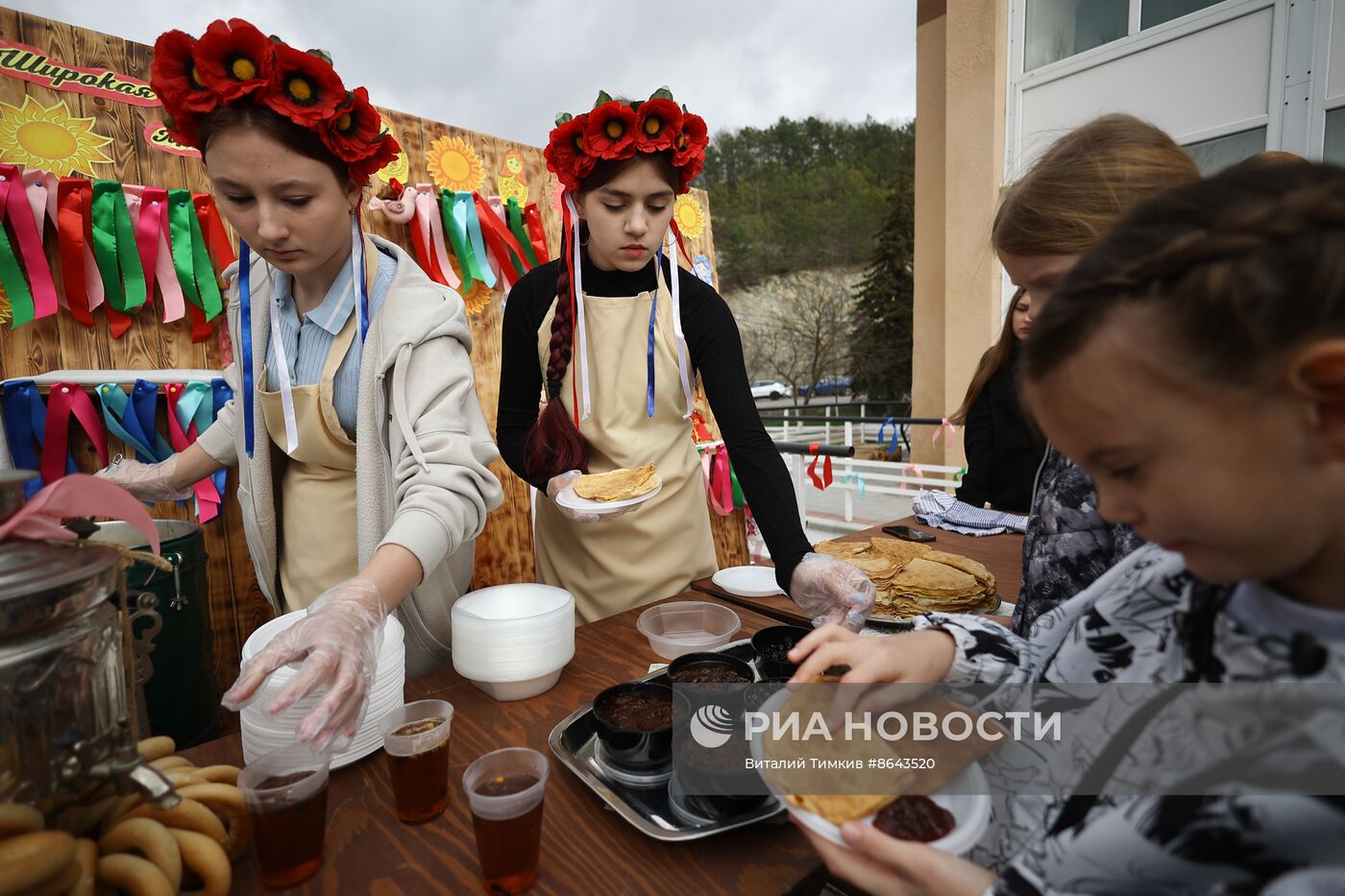 Празднование Масленицы в регионах России