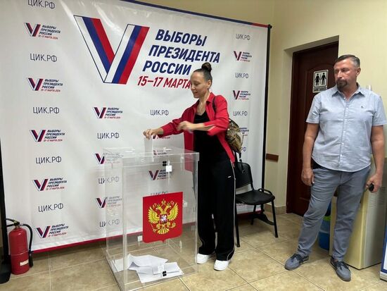 Голосование на выборах президента РФ за рубежом