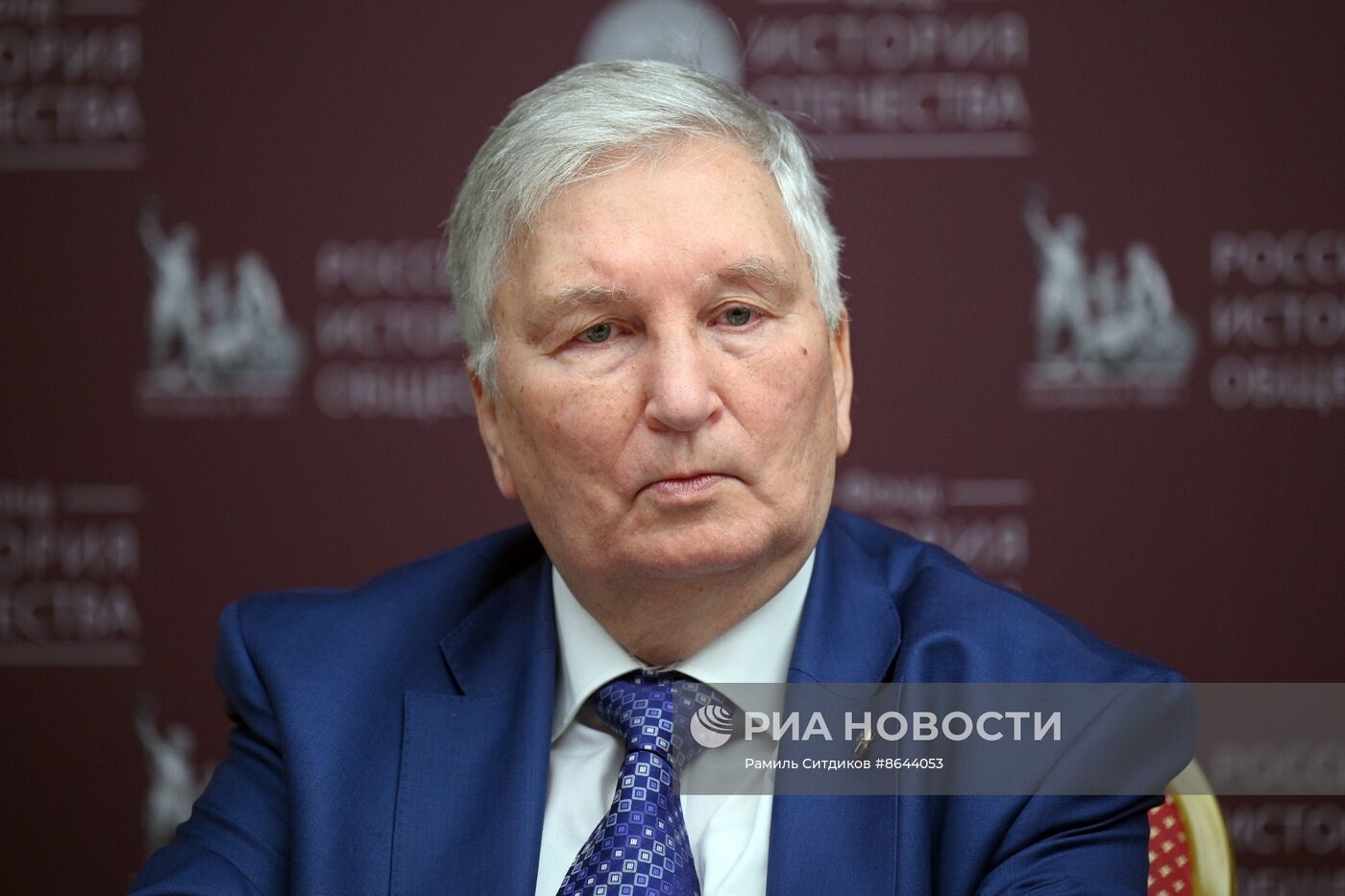 Круглый стол, приуроченный ко Дню воссоединения Республики Крым и города Севастополя с Россией