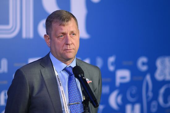 Выставка "Россия". Пресс-подходы