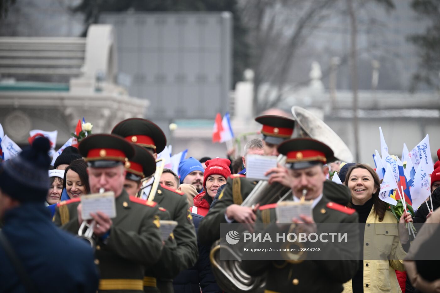 Выставка "Россия". Праздничное шествие "Крым – Севастополь – Россия НАВСЕГДА"