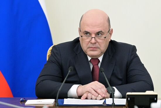 Председатель правительства РФ М. Мишустин провел оперативное совещание с вице-премьерами РФ