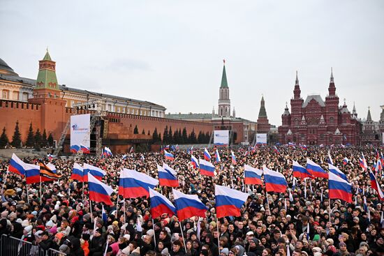 Митинг-концерт к десятилетию воссоединения Крыма с Россией