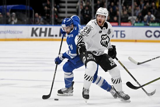 Хоккей. КХЛ. Матч "Динамо" (Москва) - "Трактор"