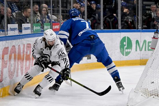 Хоккей. КХЛ. Матч "Динамо" (Москва) - "Трактор"