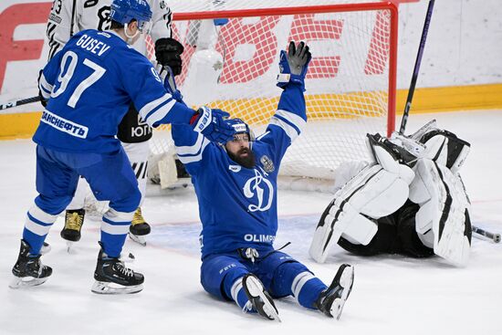 Хоккей. КХЛ. Матч "Динамо" (Москва) - "Трактор"