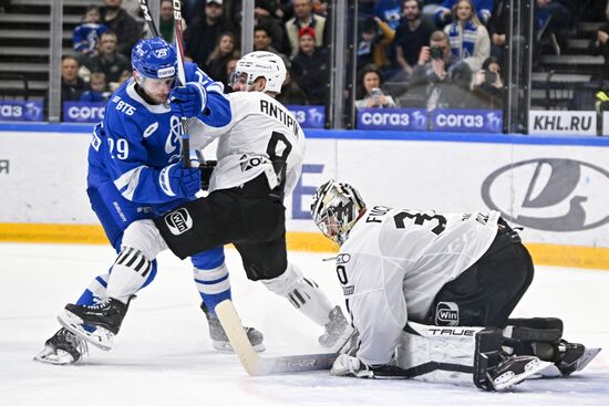 Хоккей. КХЛ. Матч "Динамо" (Москва) - "Трактор"