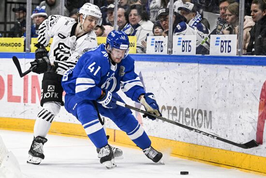 Хоккей. КХЛ. Матч "Динамо" (Москва) - "Трактор"