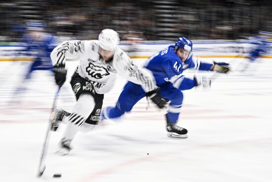 Хоккей. КХЛ. Матч "Динамо" (Москва) - "Трактор"