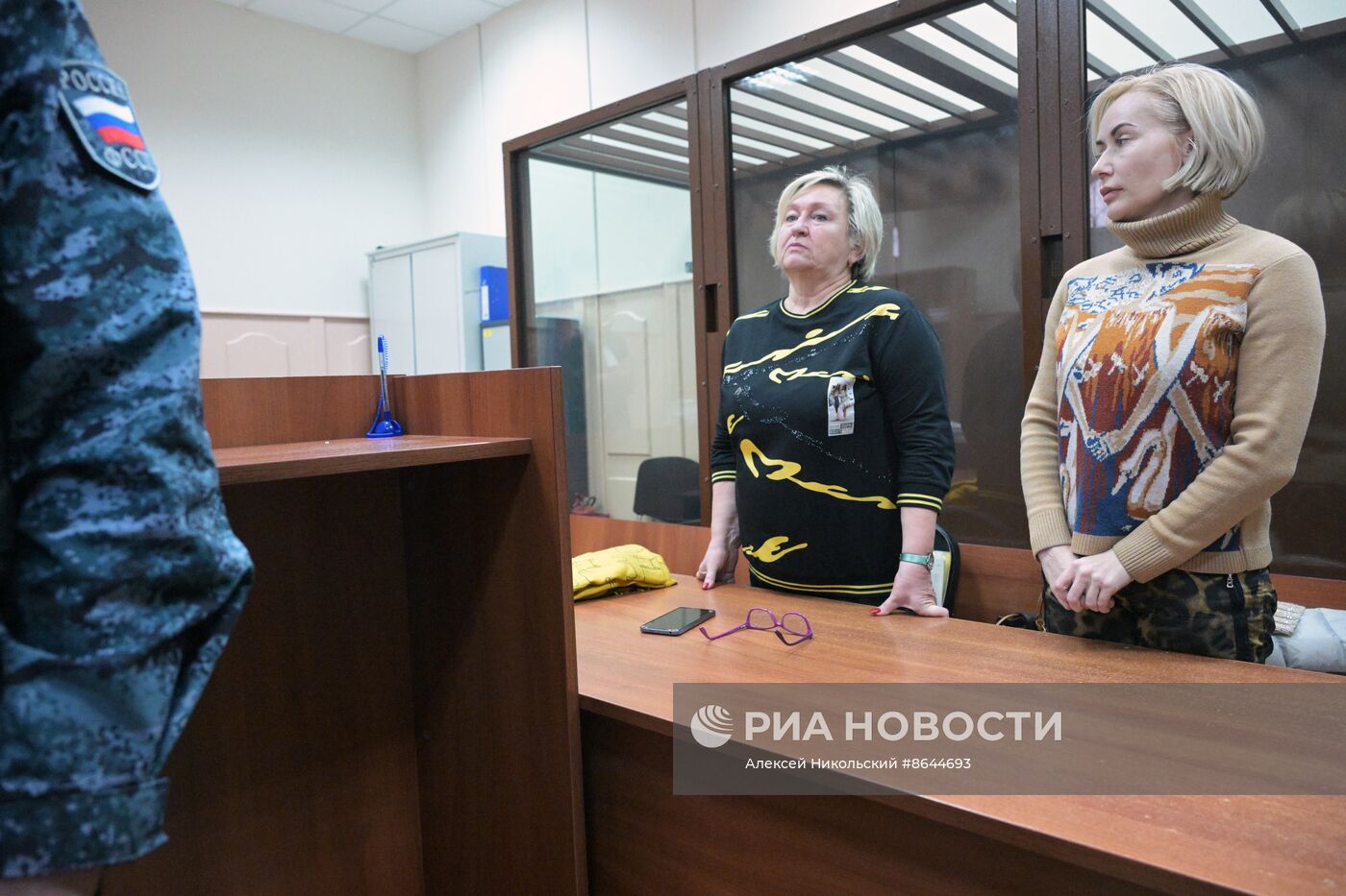 Оглашение приговора по делу бывшей переводчицы посольства Швейцарии 