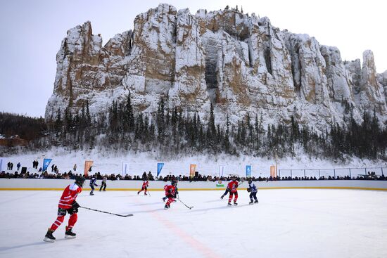 Хоккейный матч сборной Фетисова против сборной Якутии
