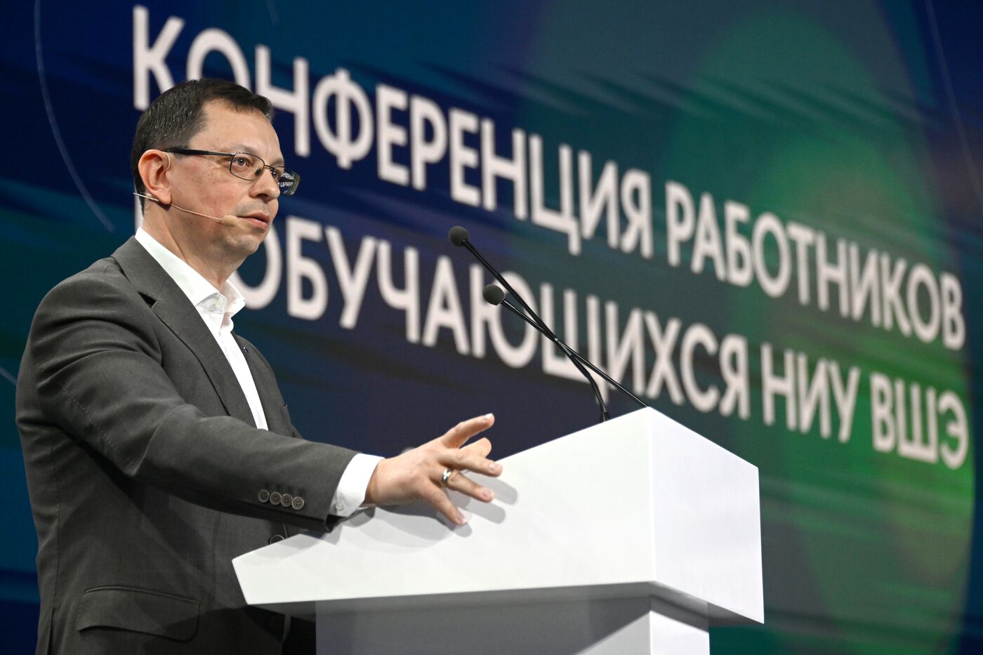 Выставка "Россия". Мероприятие НИУ ВШЭ