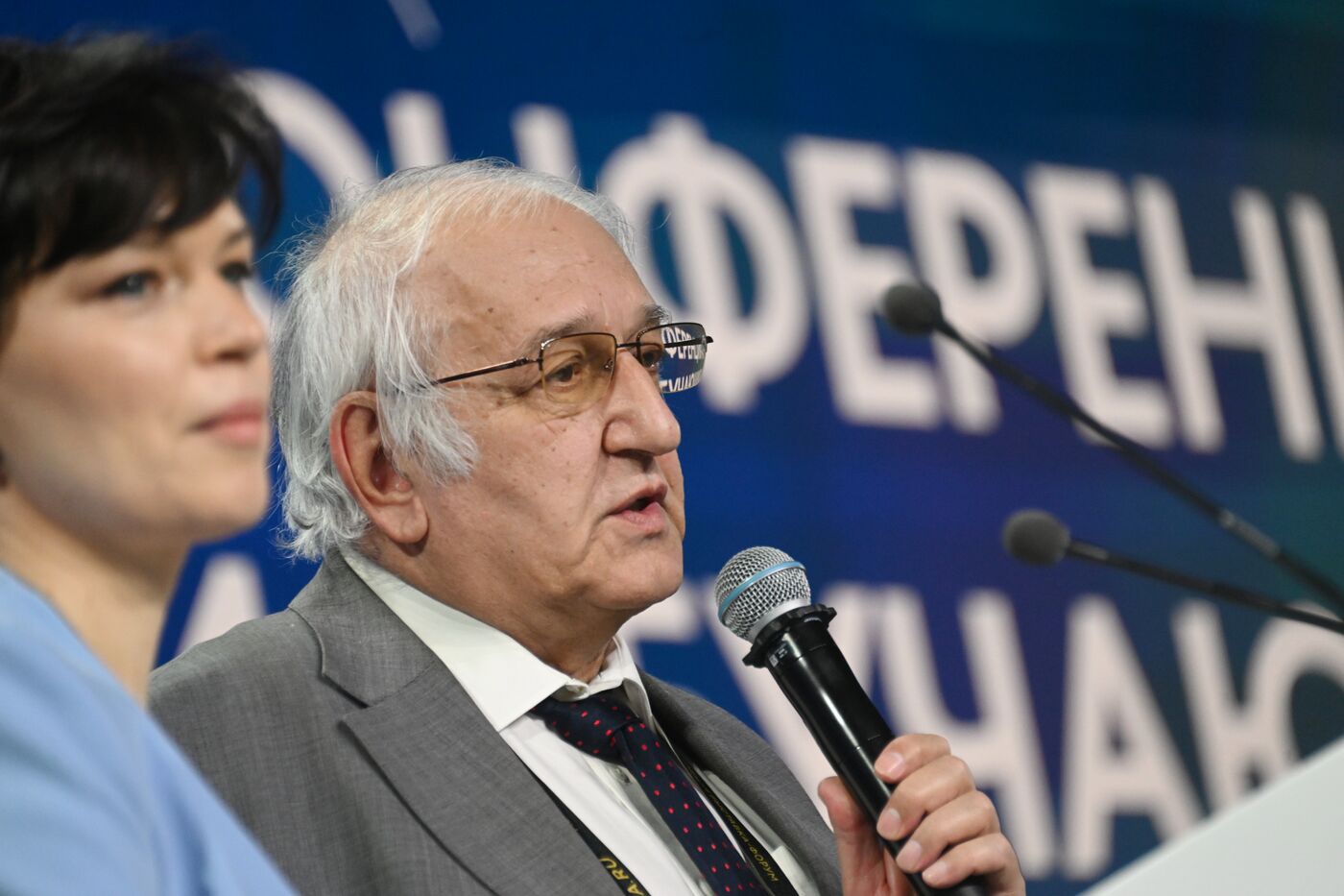 Выставка "Россия". Мероприятие НИУ ВШЭ