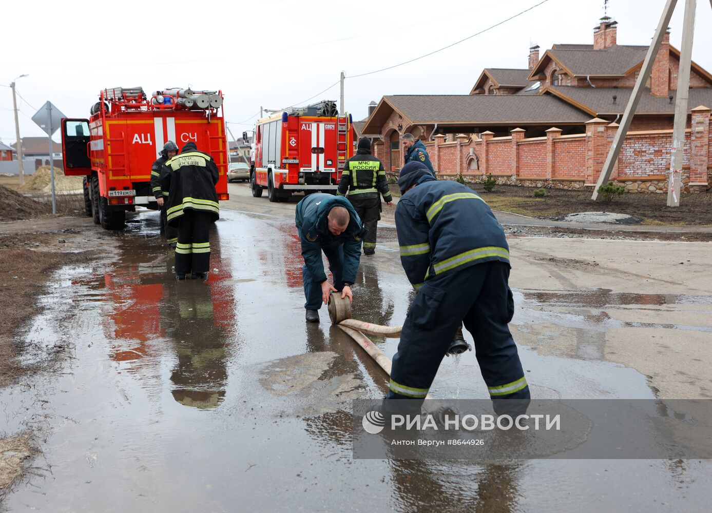 Последствия обстрела в Белгородской области