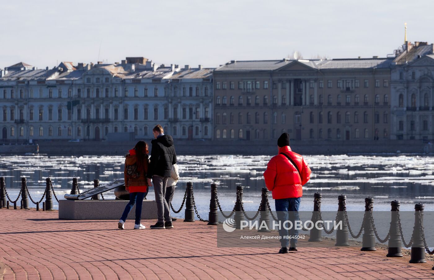 Весна в Санкт-Петербурге