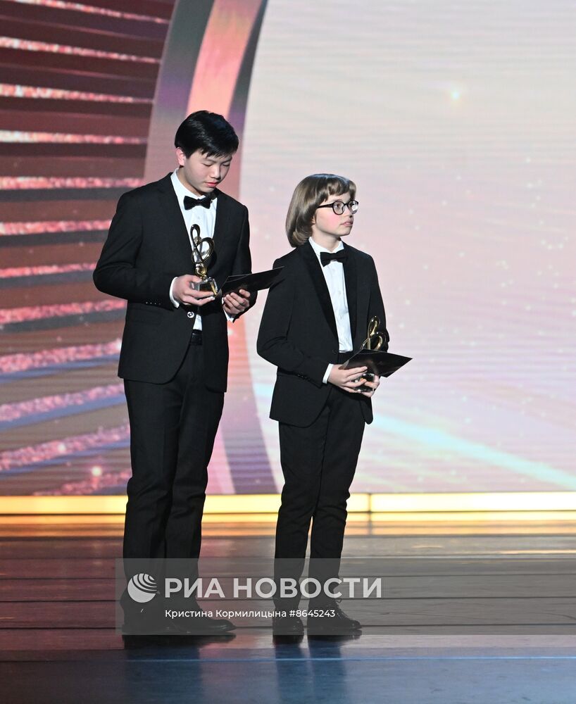 VI церемония вручения международной музыкальной премии BraVo