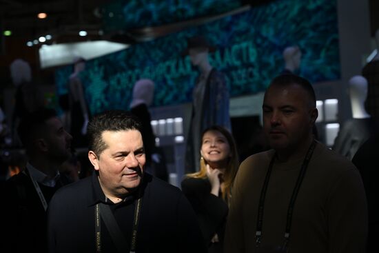 Выставка "Россия". Визит делегации Народной скупщины Республики Сербской