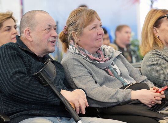 Выставка "Россия". Показ документального фильма "Я дома"