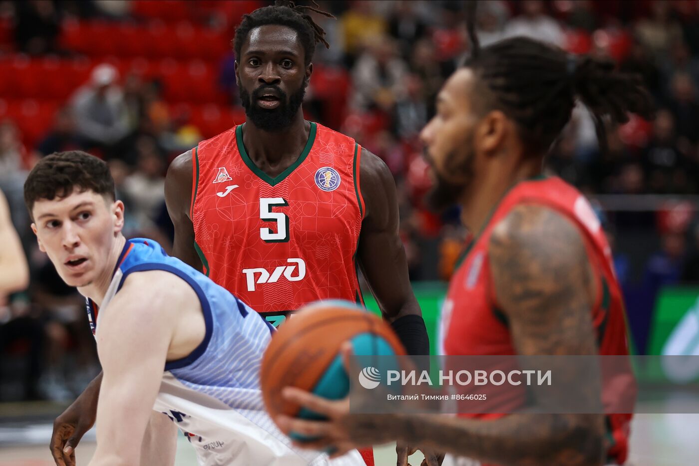 Баскетбол. Единая лига ВТБ. Матч "Локомотив-Кубань" - "Парма"