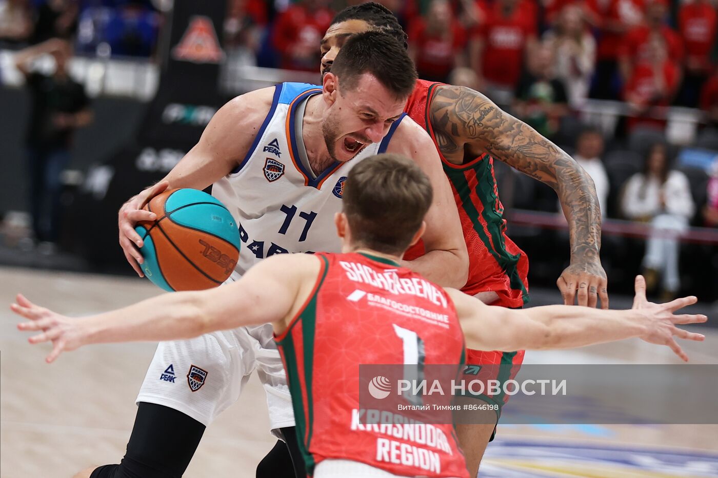 Баскетбол. Единая лига ВТБ. Матч "Локомотив-Кубань" - "Парма"