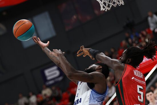 Баскетбол. Единая лига ВТБ. Матч "Локомотив-Кубань" - "Парма"