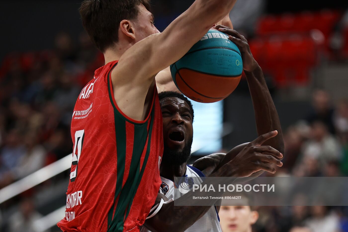 Баскетбол. Единая лига ВТБ. Матч "Локомотив-Кубань" - "Парма"