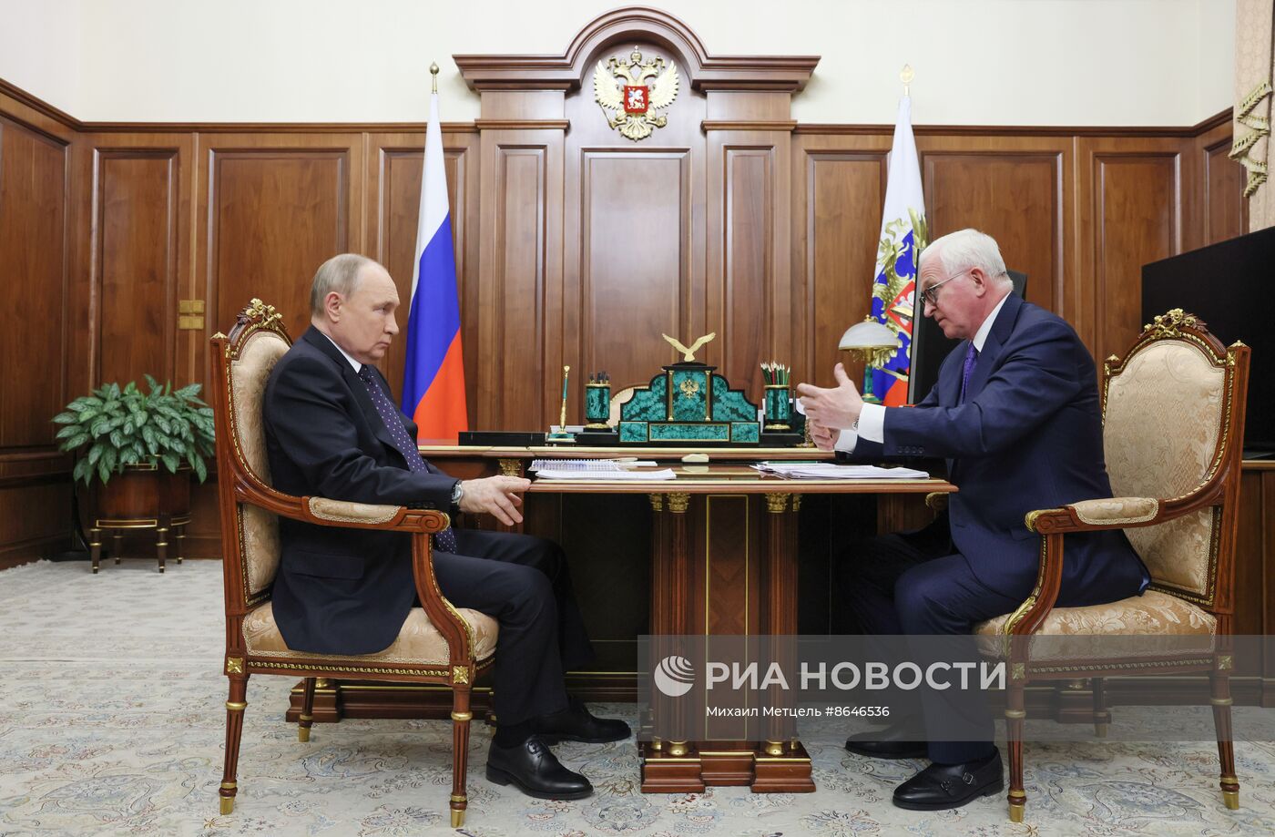 Президент РФ В. Путин провел встречу с главой РСПП А. Шохиным