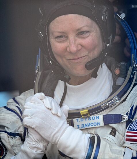 Пуск ракеты с пилотируемым кораблем "Союз МС-25" к МКС отменен