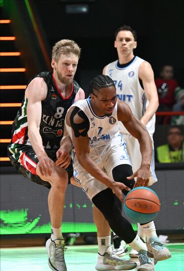 Баскетбол. Единая лига ВТБ. Матч "УНИКС" (Казань) - "Зенит" (Санкт-Петербург)