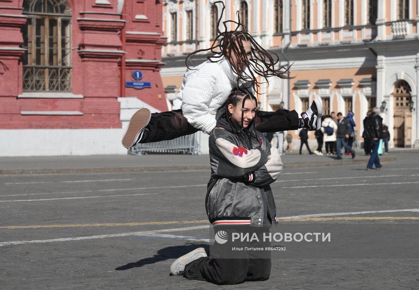 Весна в Москве