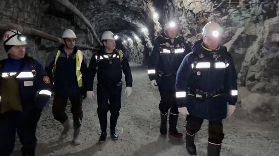 Спасательная операция на руднике "Пионер" в Амурской области