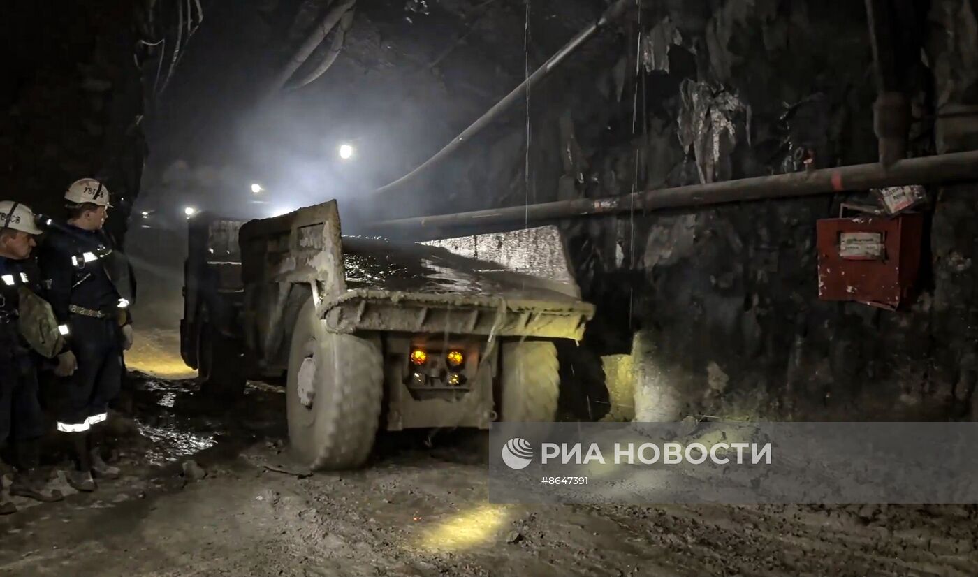 Спасательная операция на руднике "Пионер" в Амурской области