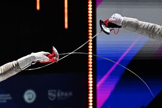 Соревнования по фехтованию "Московская сабля". Женщины 