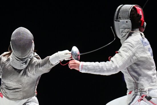 Соревнования по фехтованию "Московская сабля". Женщины 