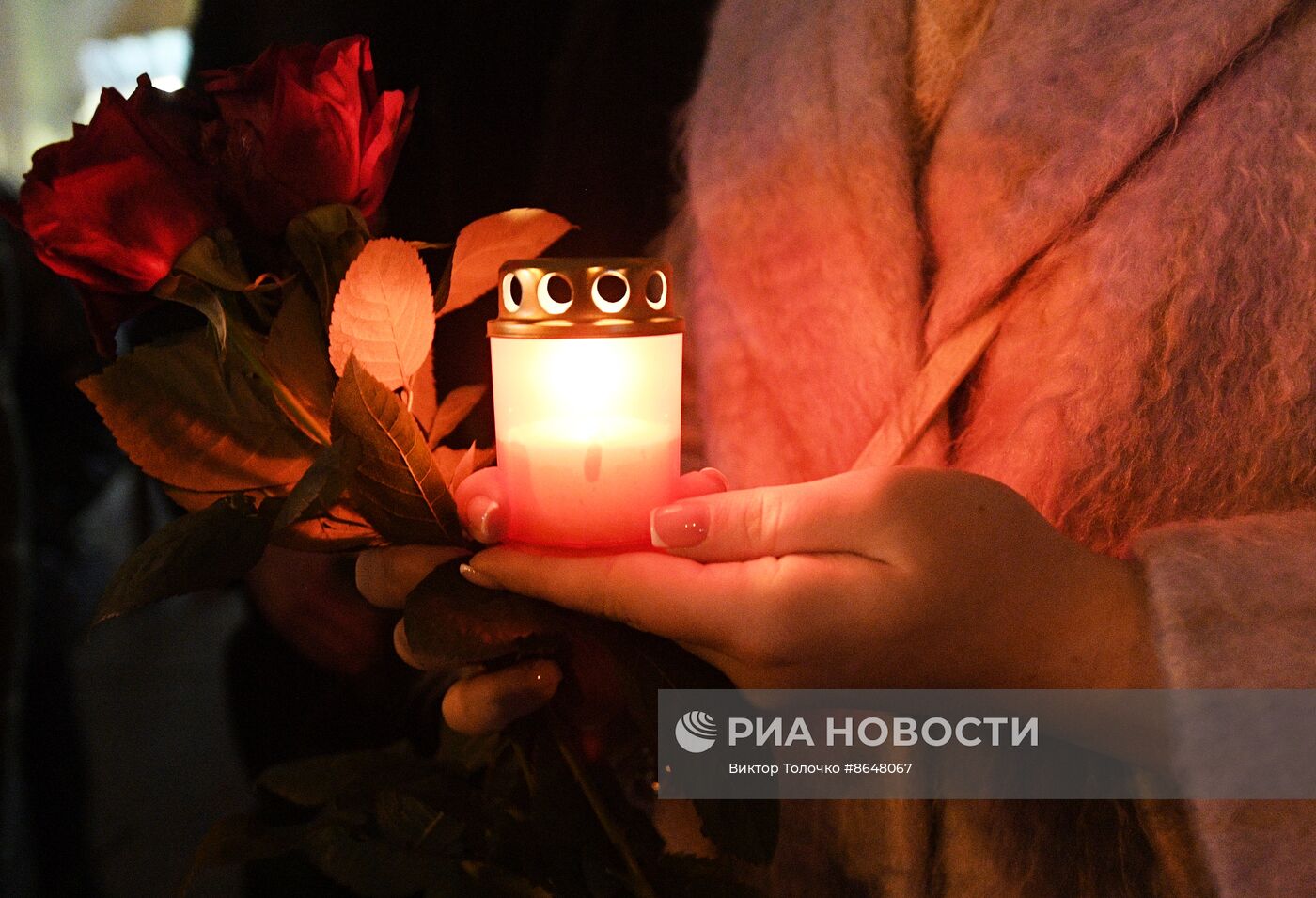 Акция памяти жертв теракта в "Крокус Сити Холле"