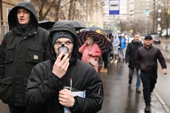 Сдача донорской крови для пострадавших в "Крокус Сити Холле"