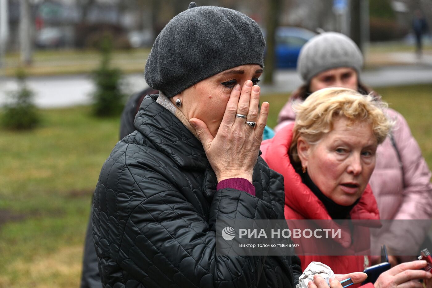 Акции памяти жертв теракта в "Крокус Сити Холле"