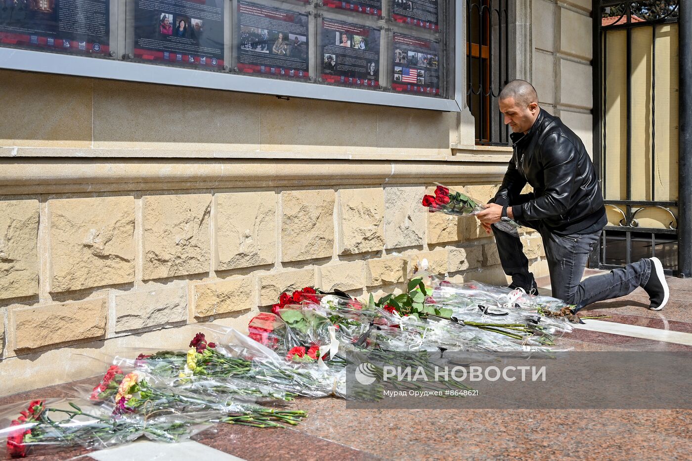 Акции памяти жертв теракта в "Крокус Сити Холле"