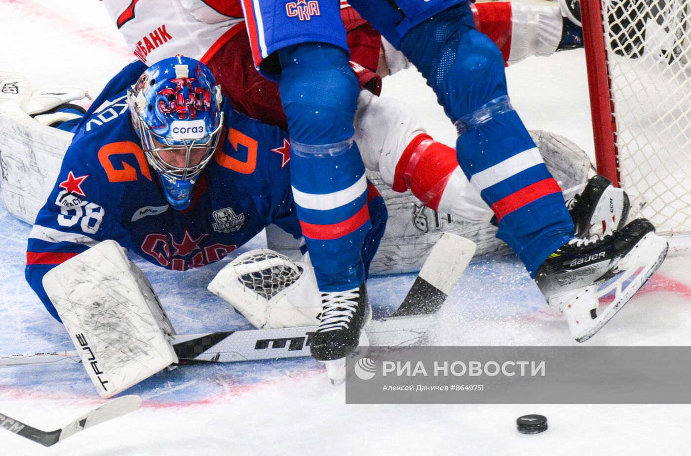 Хоккей. КХЛ. Матч СКА - "Автомобилист"