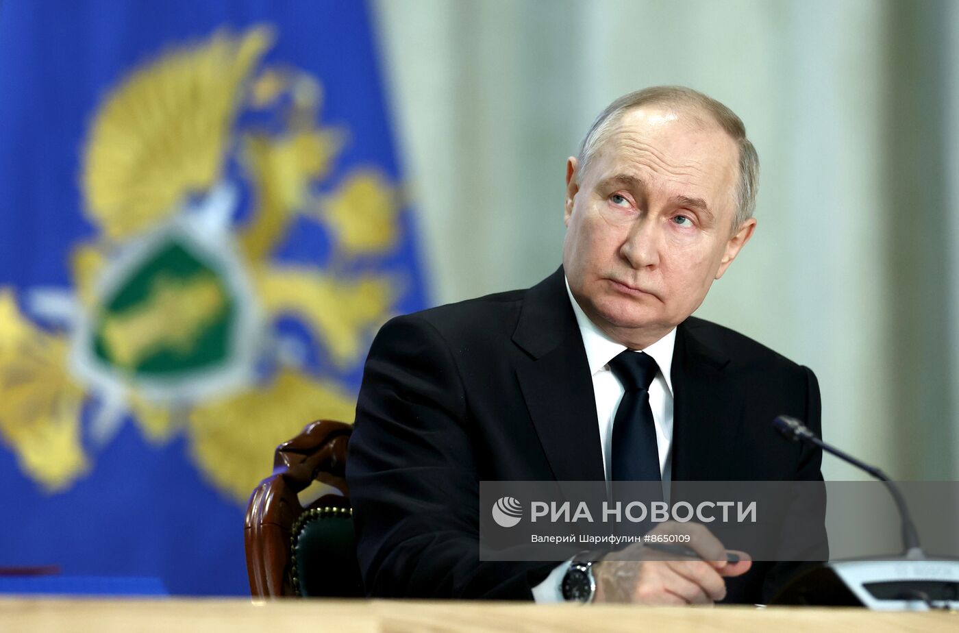 Президент РФ В. Путин принял участие в заседании коллегии Генпрокуратуры РФ