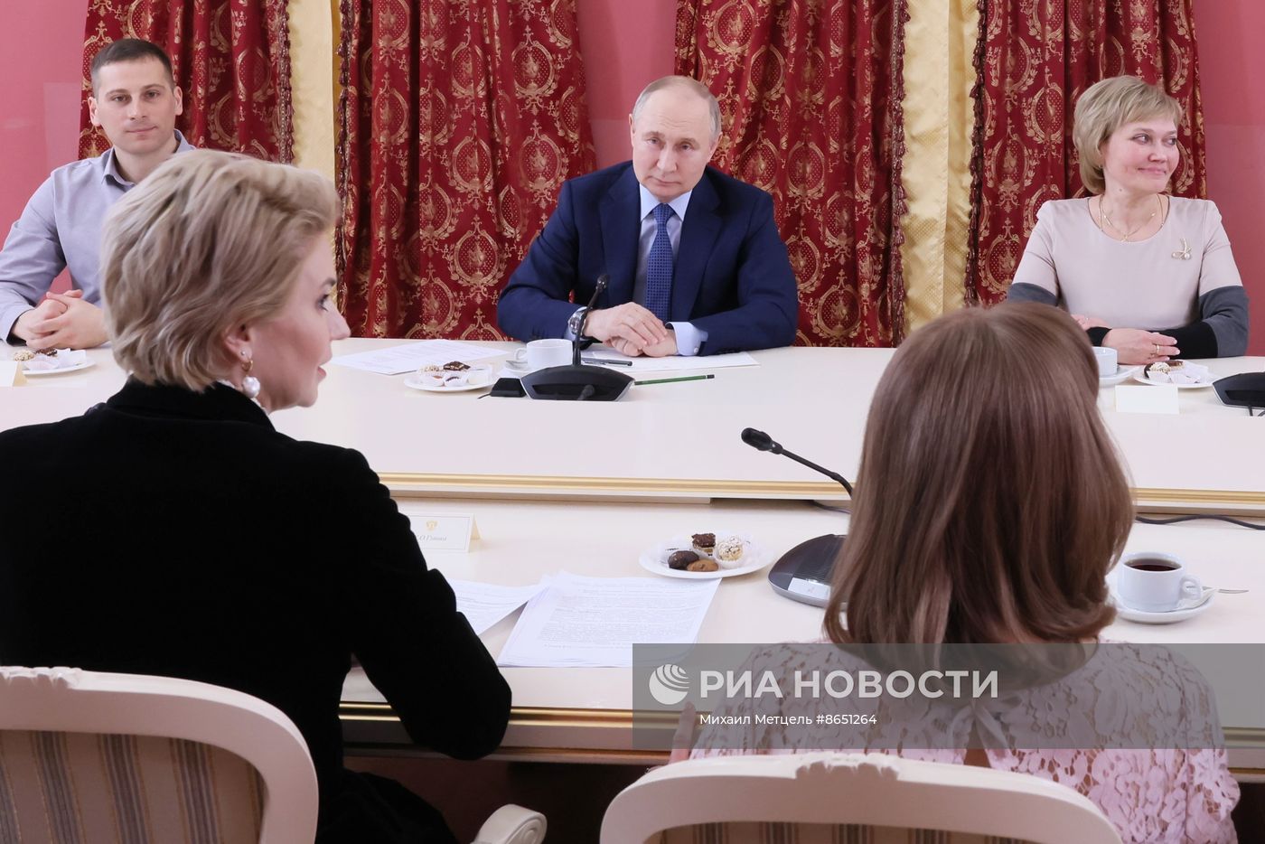 Рабочая поездка президента РФ В. Путина в Центральный федеральный округ