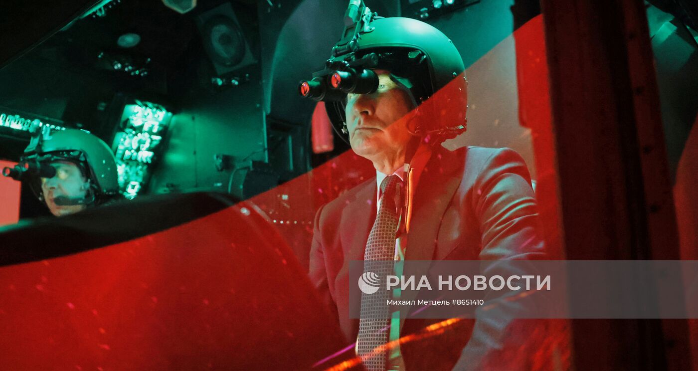 Рабочая поездка президента РФ В. Путина в Центральный федеральный округ
